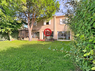 Maison - 127 m² - 6 pièces