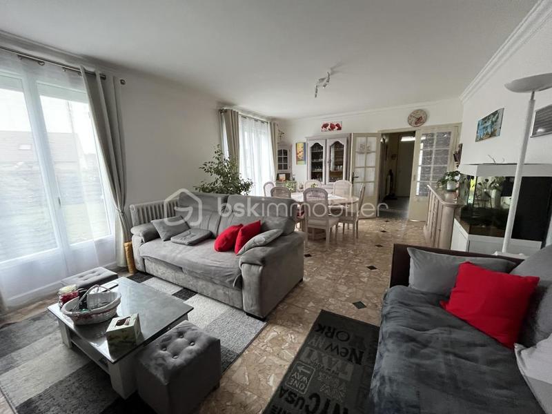 Maison - 95 m² - 4 pièces