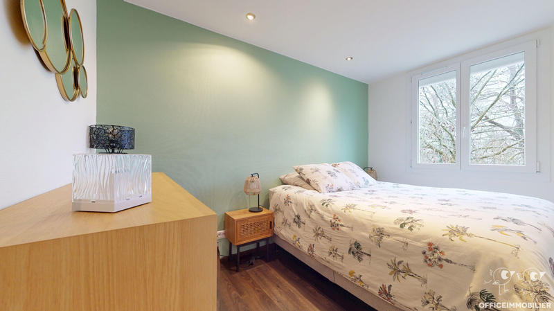 Appartement - 75 m² - 4 pièces