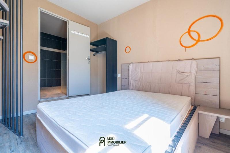 Appartement - 160 m² - 5 pièces