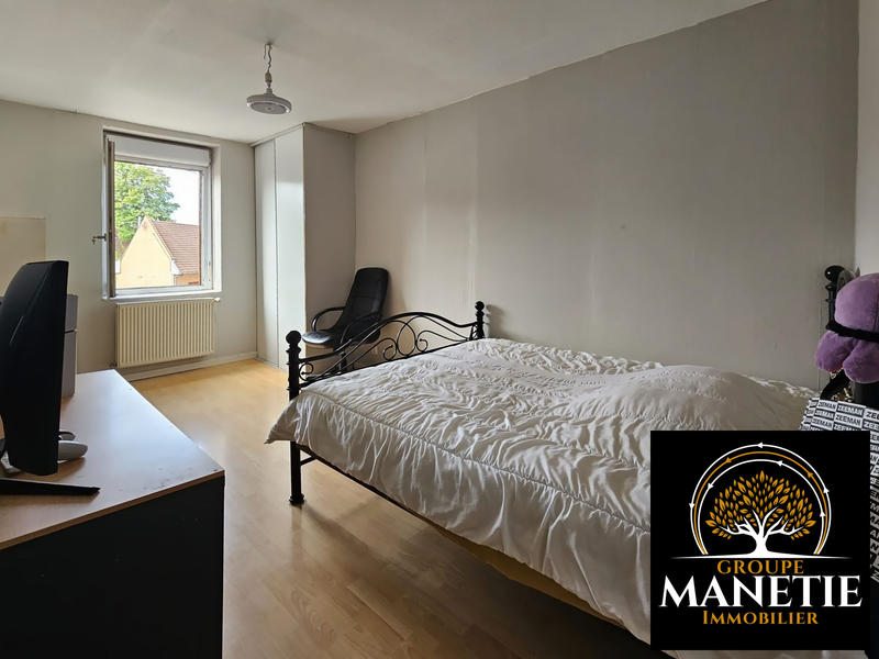 Maison - 182 m² - 7 pièces