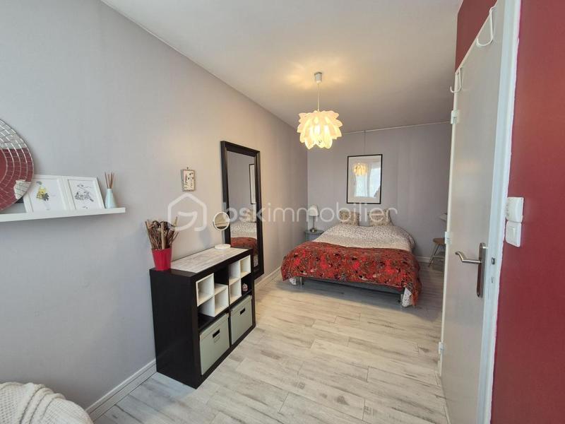 Duplex - 101 m² - 5 pièces