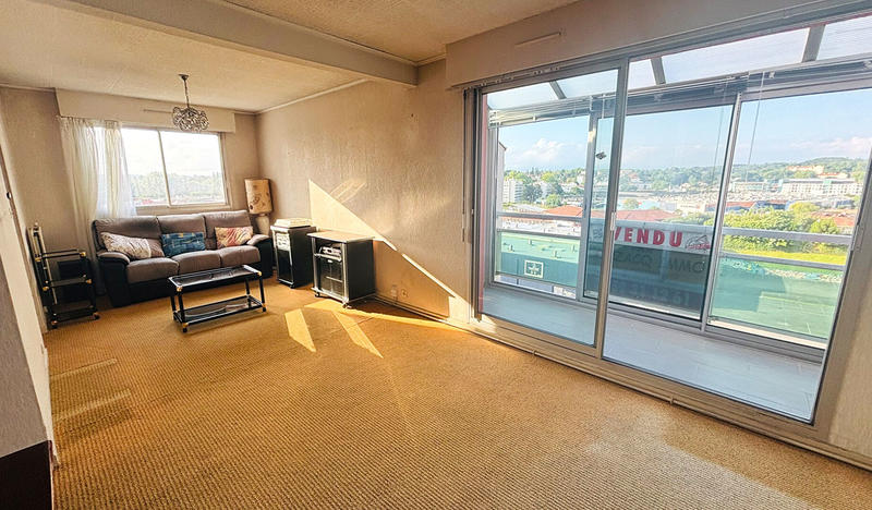 Appartement - 101 m² - 4 pièces