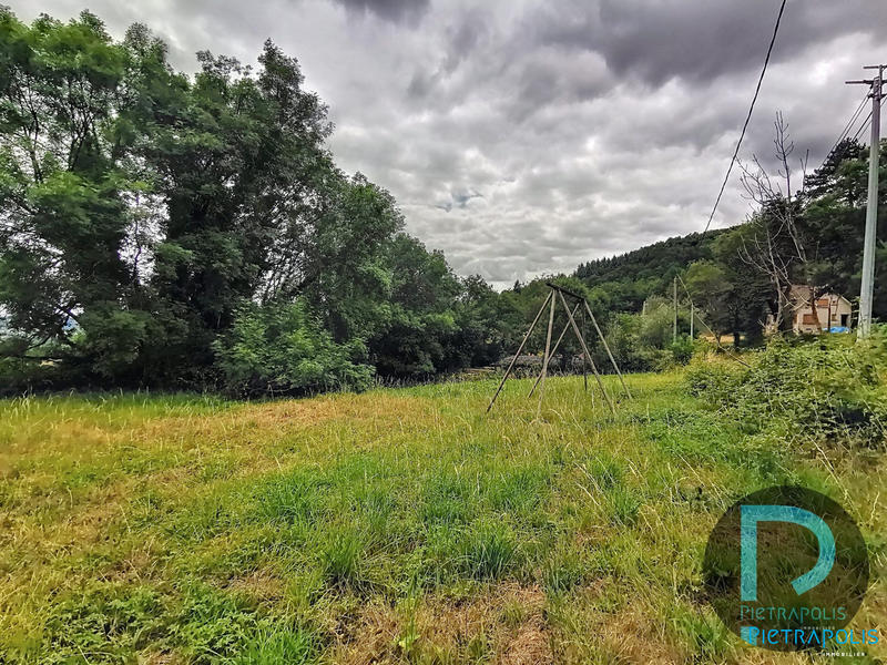 Maison ancienne - 461 m² - 3 pièces