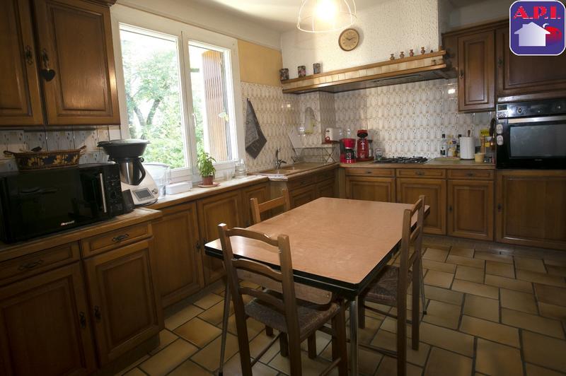 Propriété - 282 m² - 12 pièces