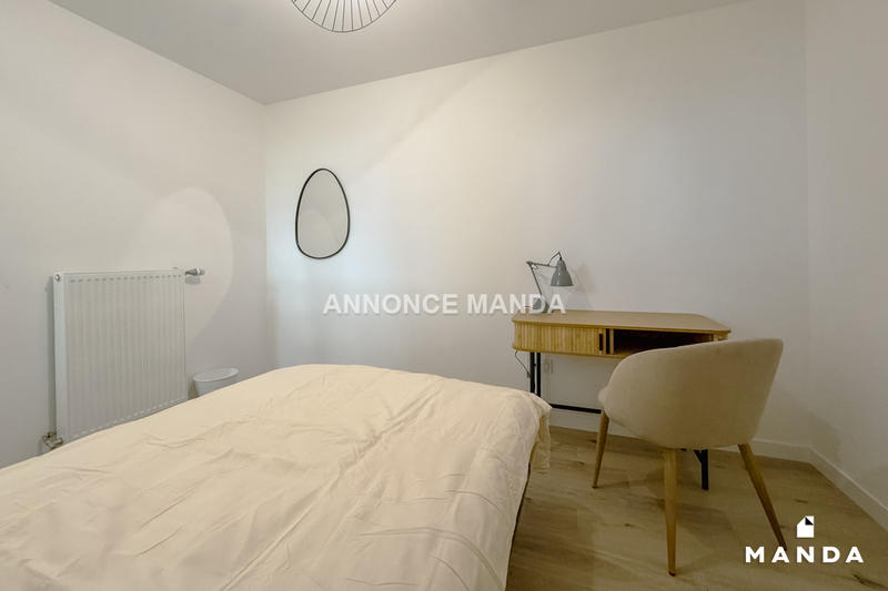 Chambre - 10 m² - 4 pièces