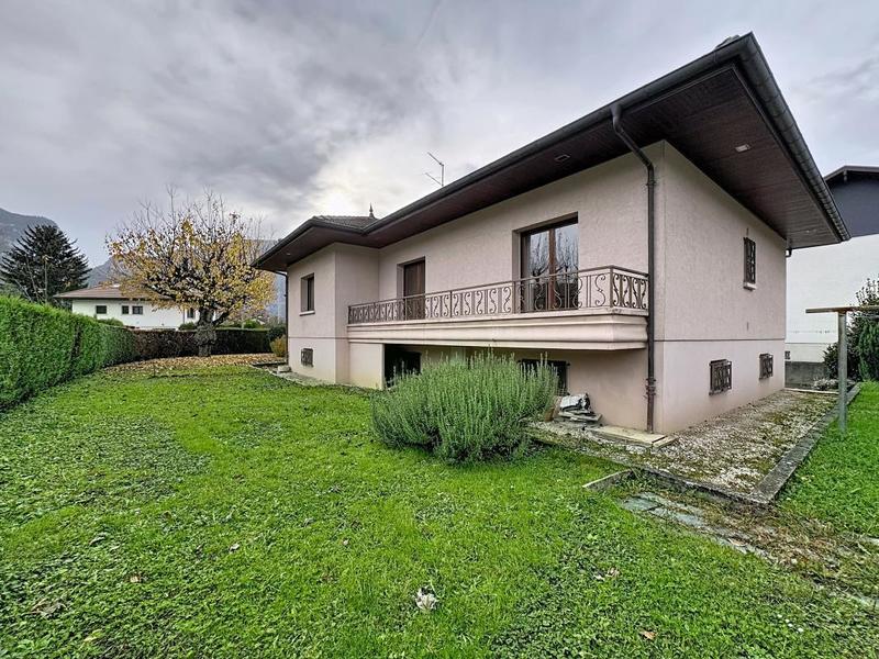 Maison - 104 m² - 4 pièces