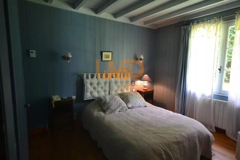 Maison - 95 m² - 4 pièces