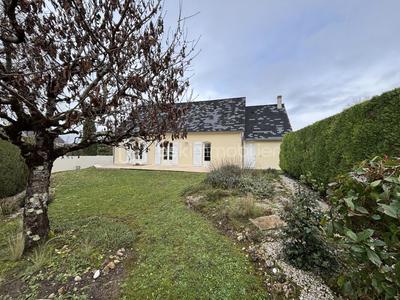 Maison - 135 m² - 7 pièces