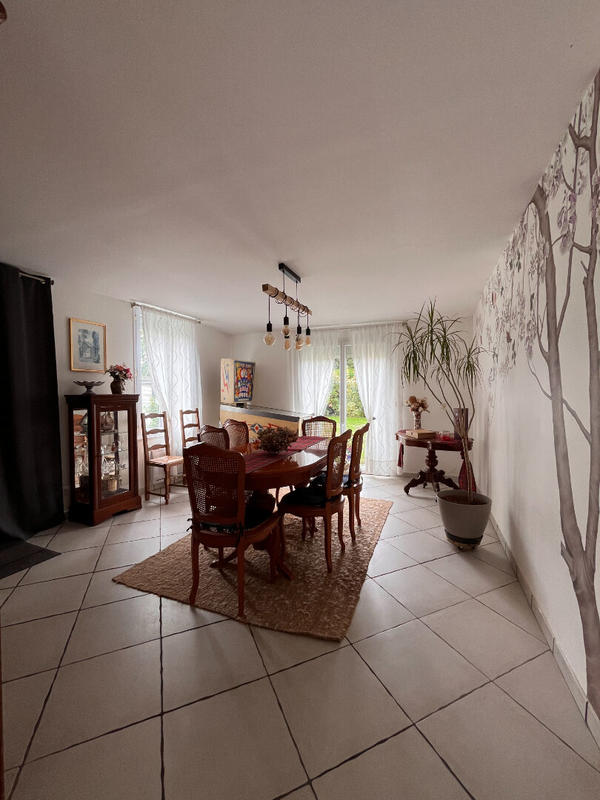 Maison - 194 m² - 6 pièces