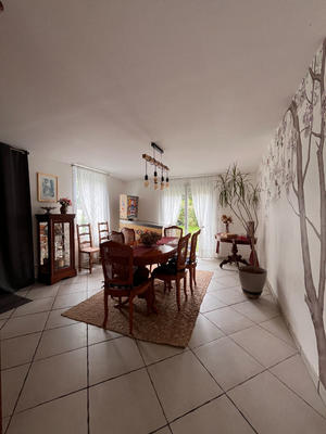 Maison - 194 m² - 6 pièces