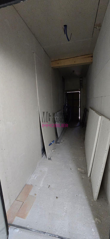 Maison - 200 m² - 6 pièces