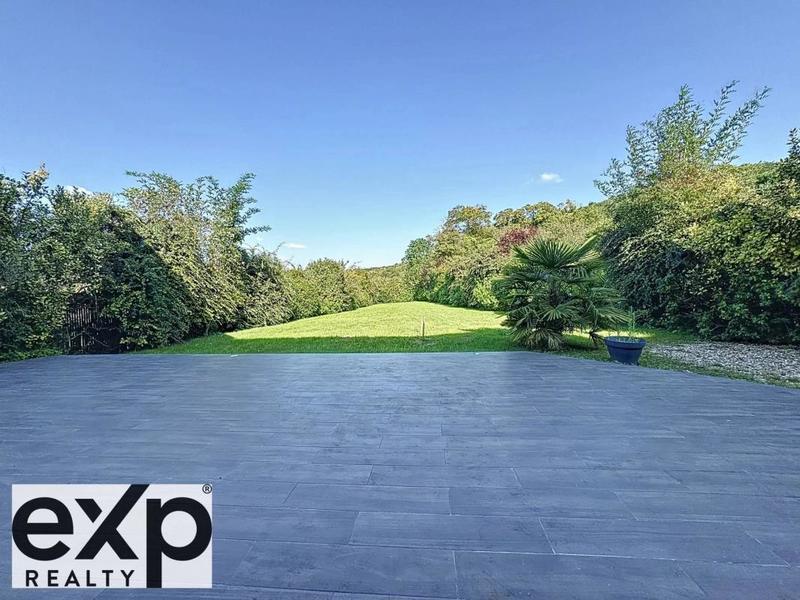 Maison - 160 m² - 5 pièces