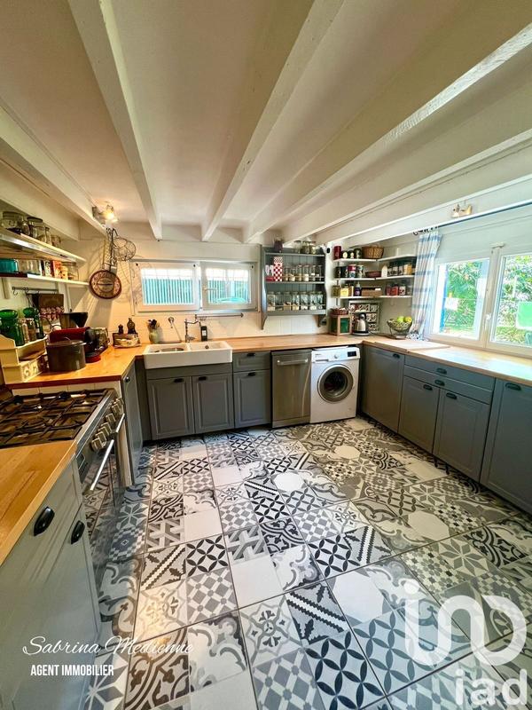 Maison - 94 m² - 5 pièces