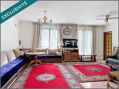 Villa - 240 m² - 7 pièces