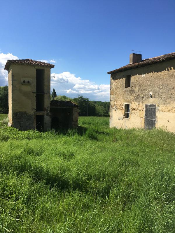 Maison - 240 m² - 7 pièces