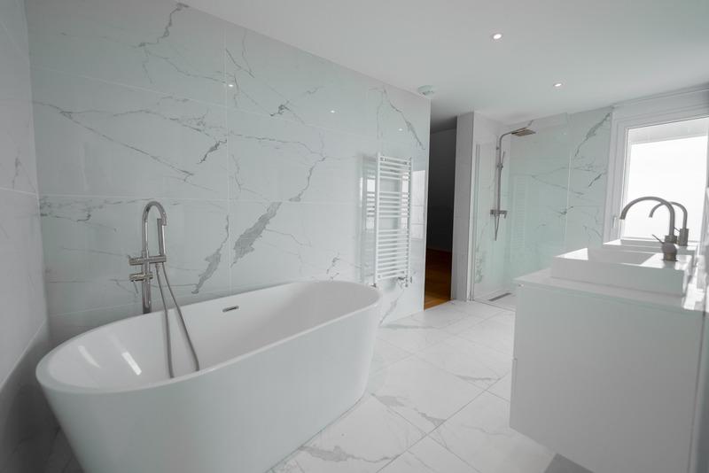 Maison - 246 m² - 6 pièces