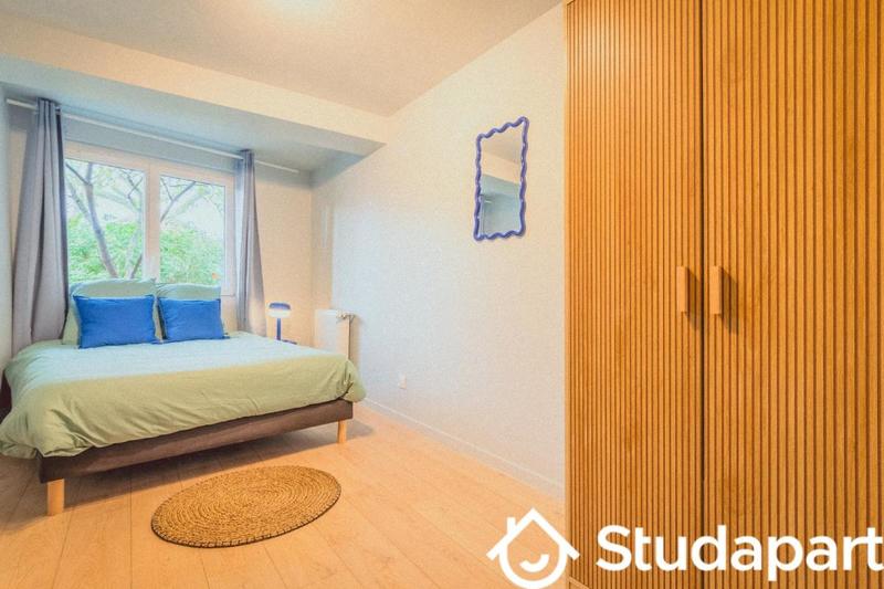 Chambre - 17 m² - 1 pièce