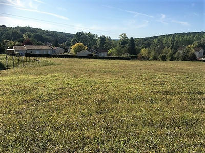 Terrain constructible - 5 693 m²