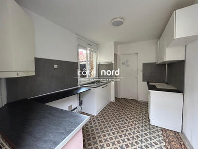 Maison - 83 m² - 4 pièces