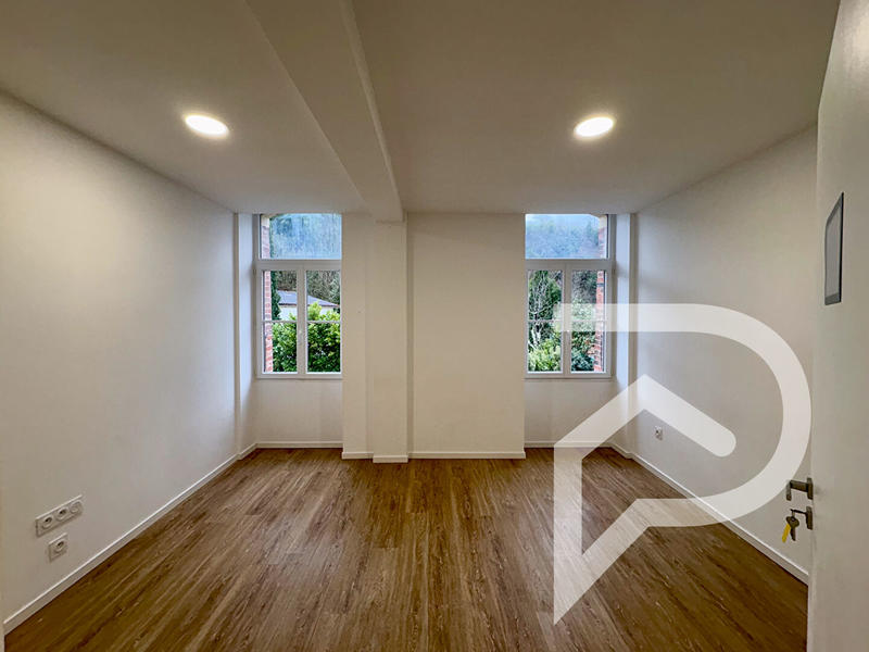 Bureau - 13 m² - 1 pièce