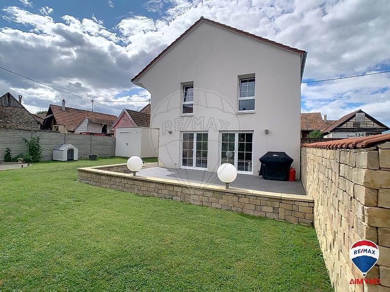 Maison - 140 m² - 5 pièces