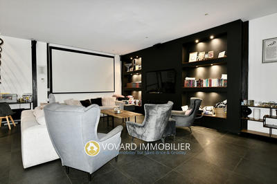 Maison - 193 m² - 5 pièces