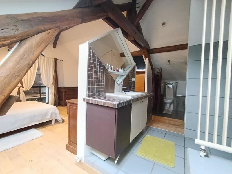 Maison - 261 m² - 11 pièces