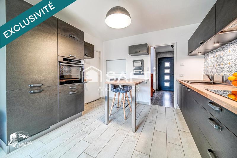 Maison - 138 m² - 6 pièces