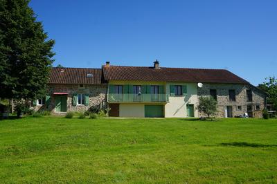 Corps de ferme - 215 m² - 7 pièces