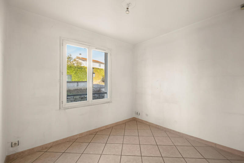 Maison - 122 m² - 6 pièces