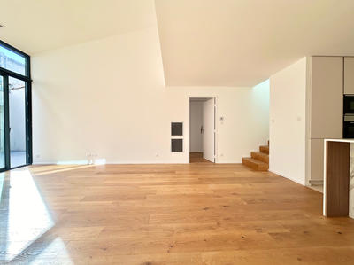 Appartement - 106 m² - 4 pièces