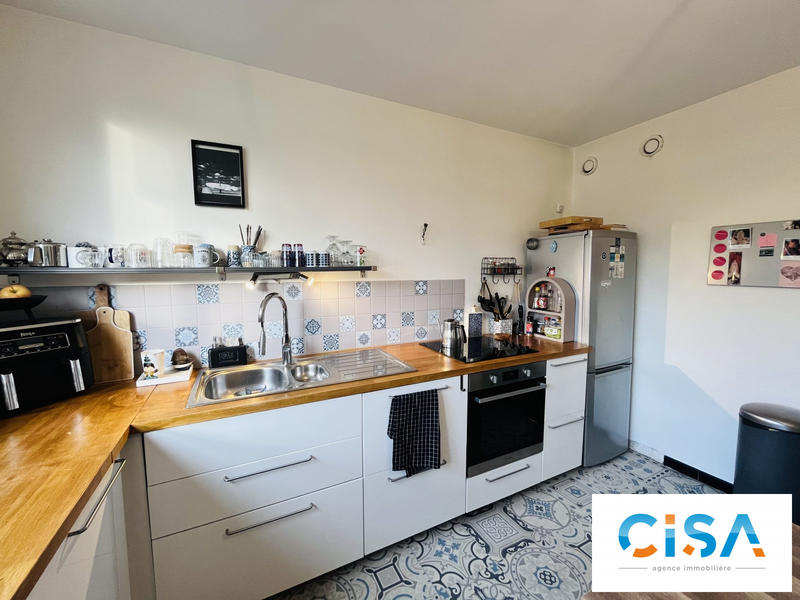 Appartement - 75 m² - 4 pièces