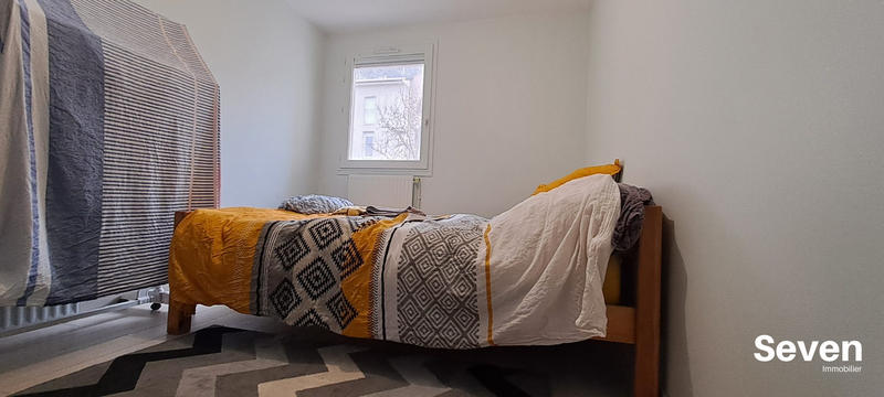 Appartement - 84 m² - 4 pièces