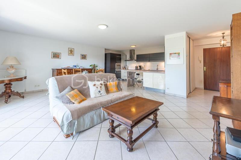 Appartement - 76 m² - 3 pièces