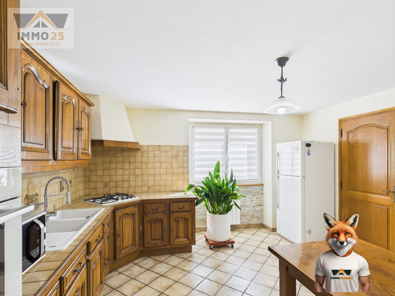 Maison - 115 m² - 6 pièces