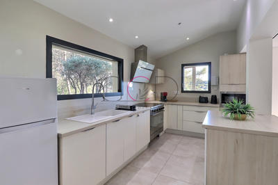 Maison - 154 m² - 7 pièces