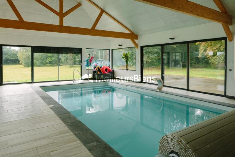 Château - 602 m² - 15 pièces