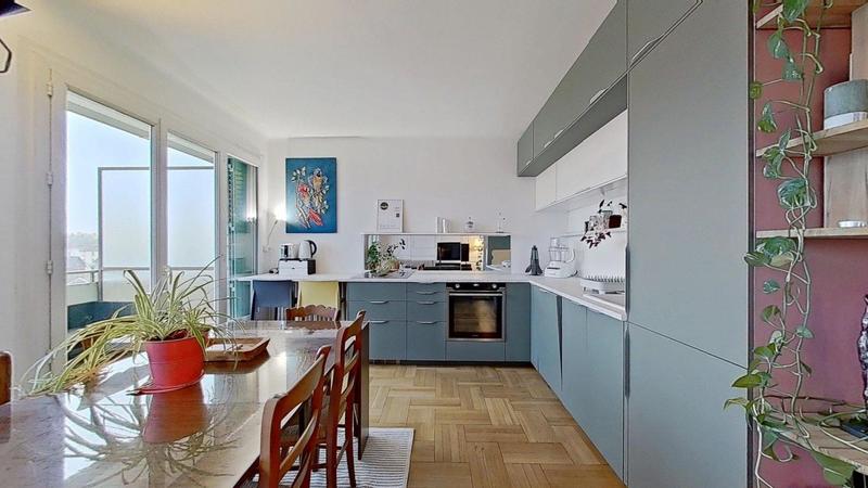 Appartement - 100 m² - 4 pièces