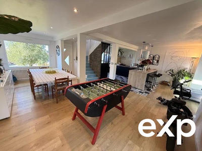 Maison - 127 m² - 5 pièces