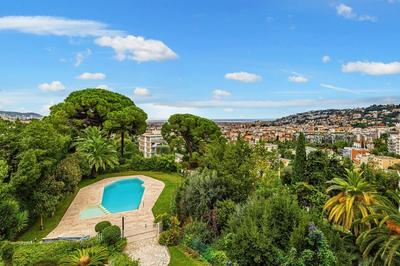 Appartement - 79 m² - 3 pièces