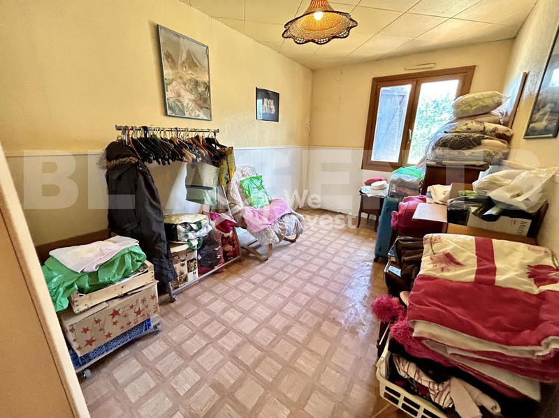 Maison - 90 m² - 5 pièces