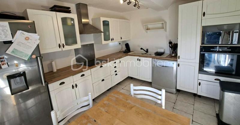 Maison en pierre - 147 m² - 7 pièces