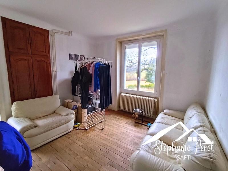 Maison - 220 m² - 10 pièces