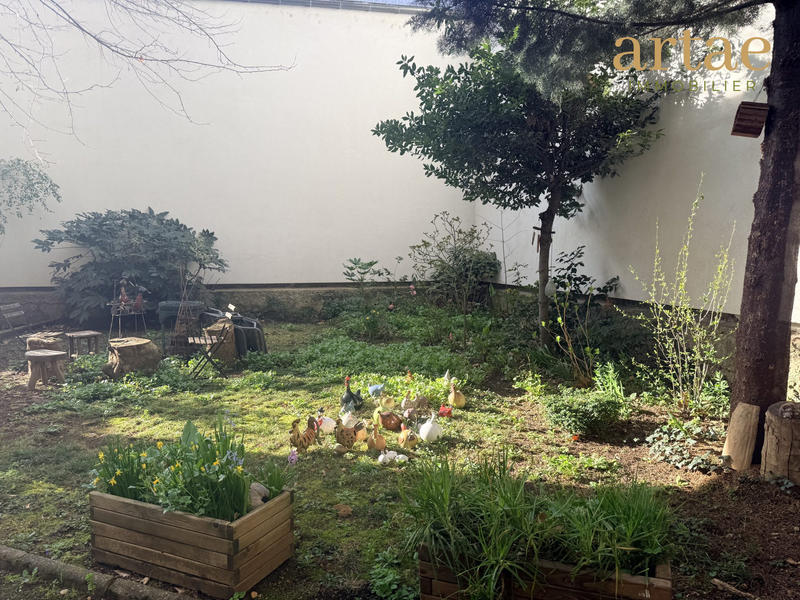 Appartement - 83 m² - 5 pièces