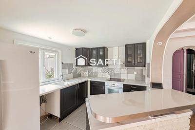 Maison - 86 m² - 4 pièces