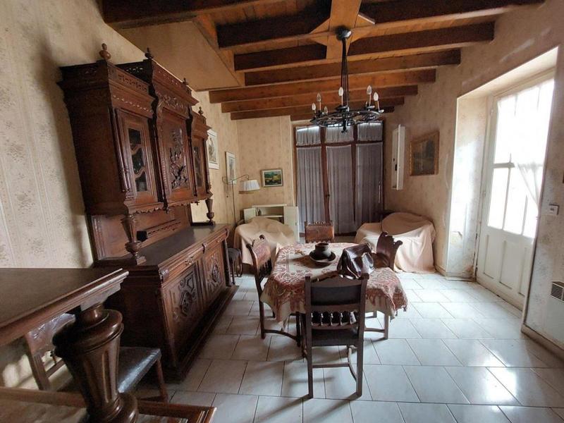 Maison de village - 140 m² - 5 pièces