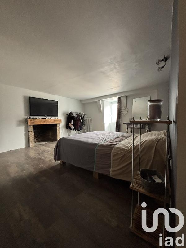 Maison de ville - 235 m² - 7 pièces