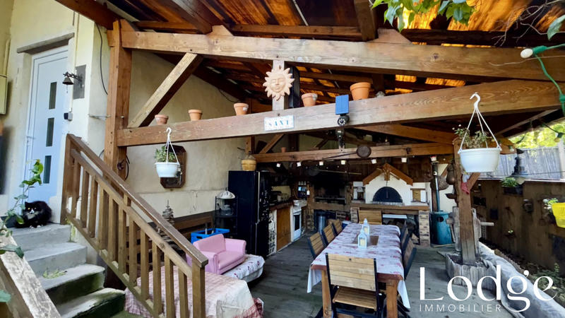 Appartement - 82 m² - 3 pièces