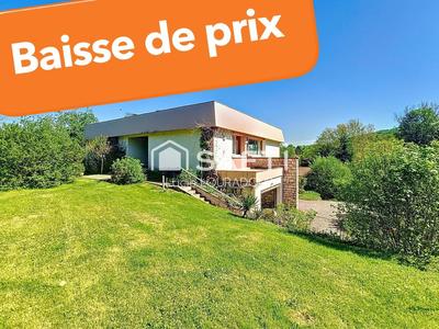 Maison - 257 m² - 11 pièces